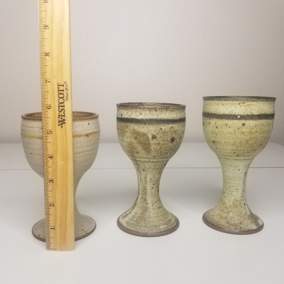 Stoneware Wine Goblets Set of 3 Speckled Natural Tones 8oz - Picture 6 of 9